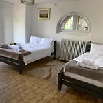 Magnificent Family Near The Ceze River سانت-أمبروا